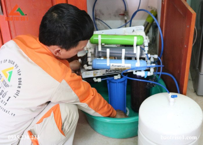 sửa máy lọc nước tại Hà Đông giá rẻ