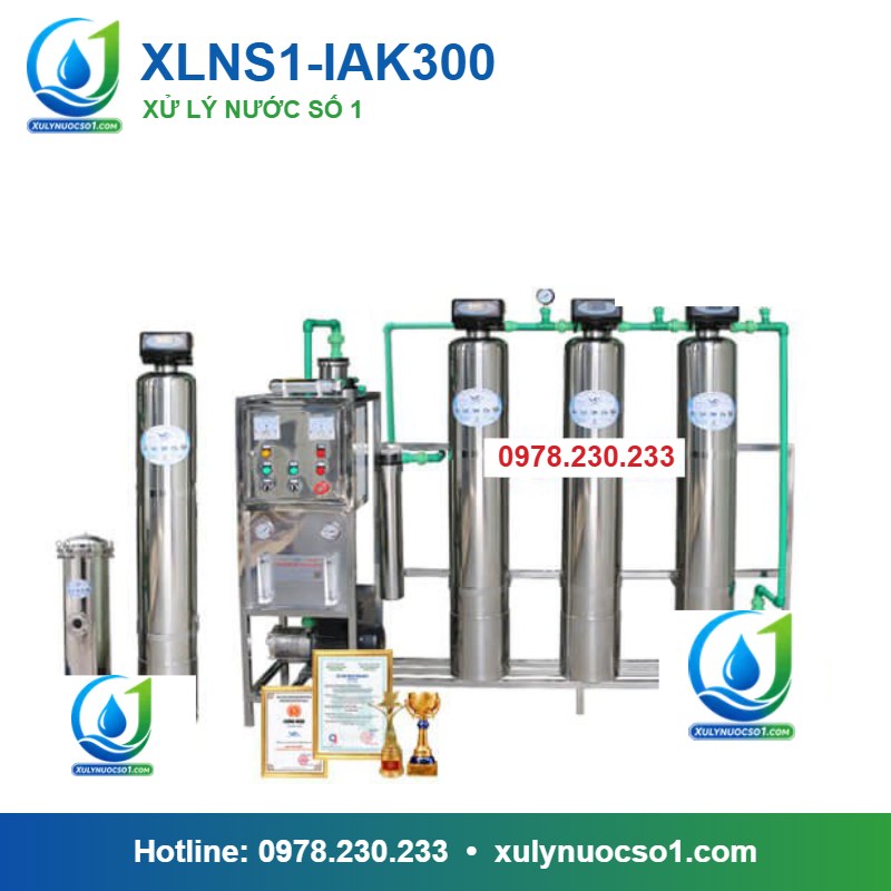 Dây chuyền lọc nước tạo khoáng 300 lít/h cột inox van tự động XLNS1-IAK300